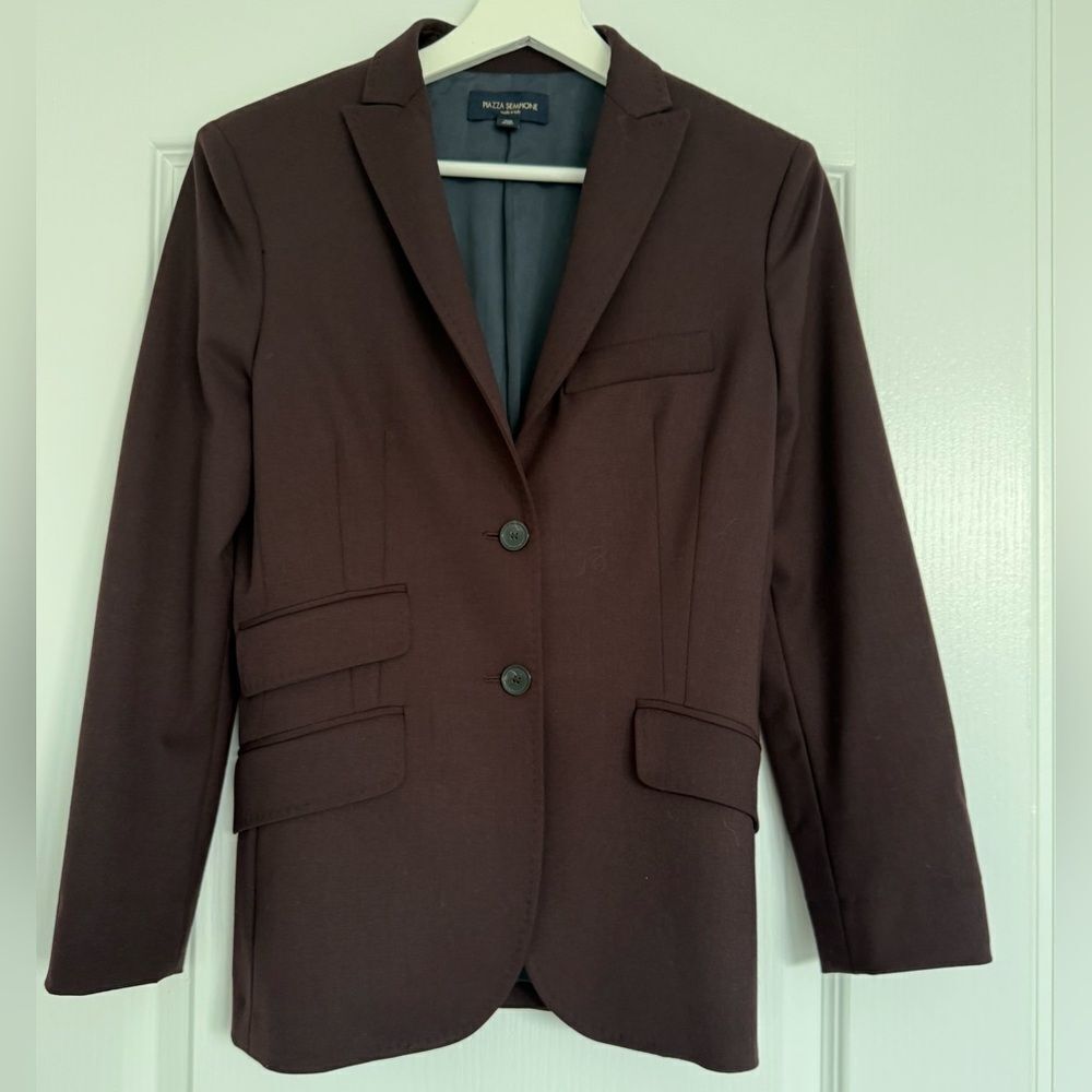 Piazza Sempione Sleak Burgundy Blazer.Made in Italy 🇮🇹